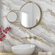 Banheiro-com-papel-de-parede-marmore-calacata-ouro
